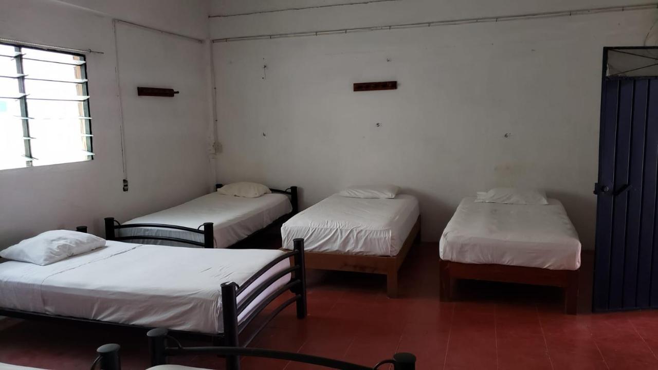 Mayflower Hotel & Hostal Puerto Escondido  Dış mekan fotoğraf