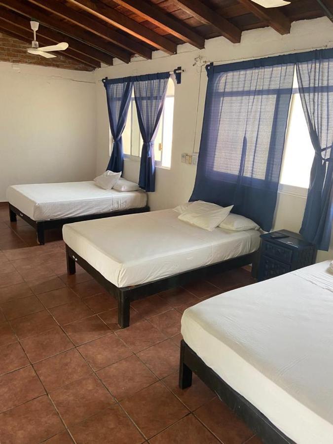 Mayflower Hotel & Hostal Puerto Escondido  Dış mekan fotoğraf