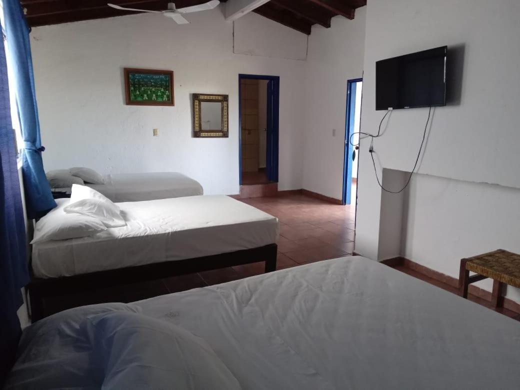Mayflower Hotel & Hostal Puerto Escondido  Dış mekan fotoğraf